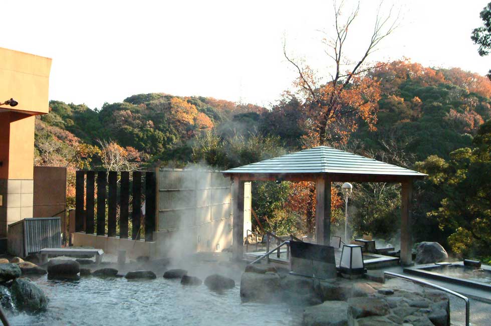 静岡掛川つま恋温泉 森林の湯「外の湯」